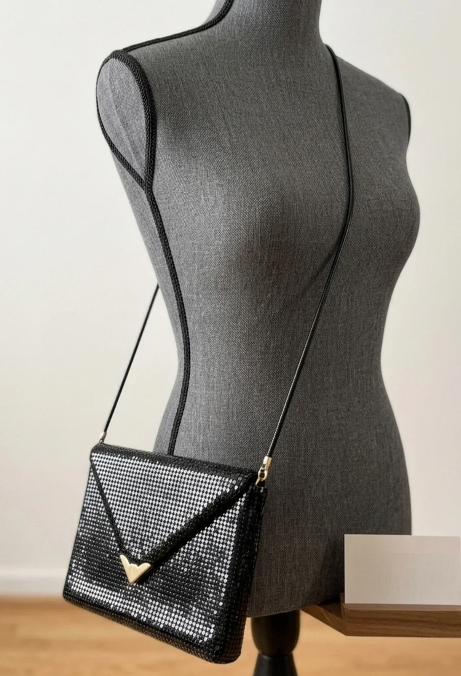 Vtg 1980s Black Metal Mesh Evening Bag Crossbody Envelope Clutch Purse